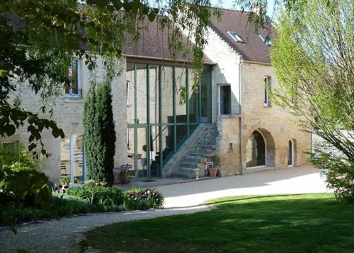 Clos De La Valette Bed & Breakfast 4*